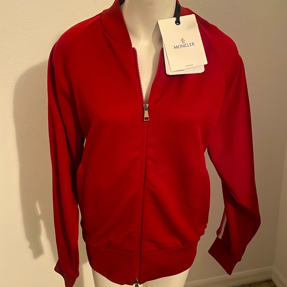 Ladies Moncler jacket size Medium MAGLIA CARDIGAN